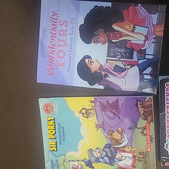 PreTeen Novels - Picture 4 of 6